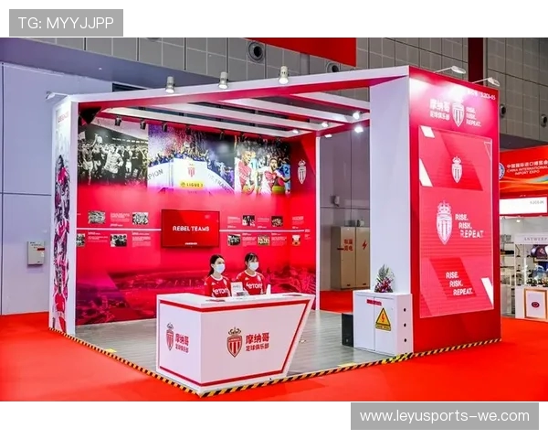 法甲豪门阵容解析：新赛季球员动态与战术布局全景扫描